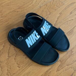 Black Nike sandals
